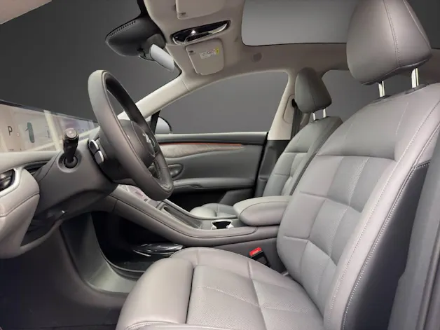 MG IM6 100 kWh Performance 21 4WD