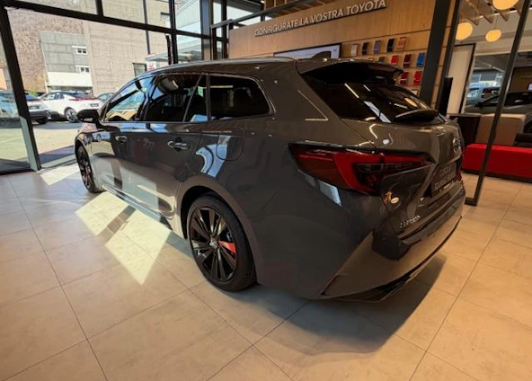 image du véhicule 4 image du véhicule 4