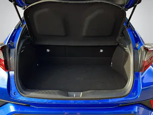 Toyota C-HR 2.0 VVTi HSD Trend