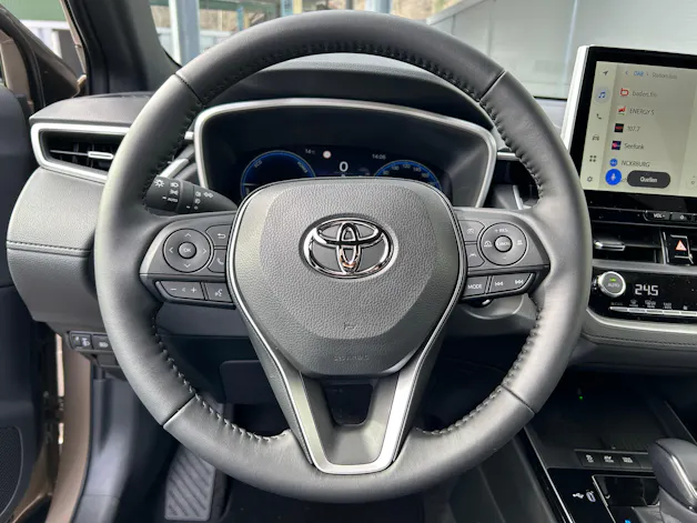 Toyota Corolla Cross 2.0 HSD Trend AWD-i