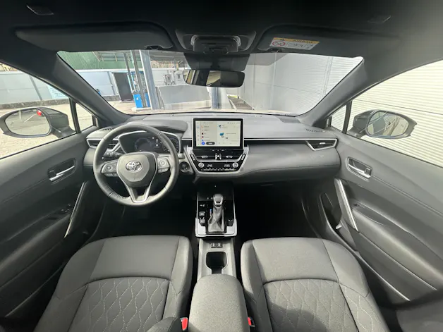 Toyota Corolla Cross 2.0 HSD Trend AWD-i