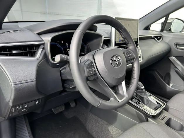Toyota Corolla Cross 2.0 HSD Trend AWD-i