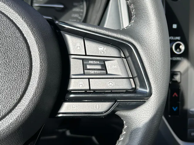 Subaru Forester Station 2.0i e-Boxer Swiss Plus