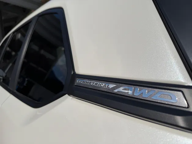 Subaru Forester Station 2.0i e-Boxer Swiss Plus