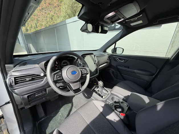 Subaru Forester Station 2.0i e-Boxer Swiss Plus