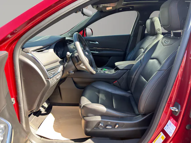 Cadillac XT4 2.0 T Sport AWD