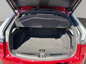 https://vehicle.imgix.net/4233944/a27e4d5c-6965-4e0a-b656-7f41389f3a36.jpg
