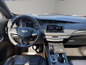 Fahrzeugbild CADILLAC XT4 2.0 T Sport AWD
