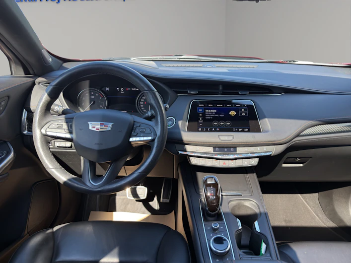 Fahrzeugbild CADILLAC XT4