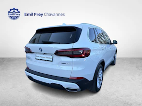 https://vehicle.imgix.net/4233947/e0bc0fb3-3766-4b67-b9b2-10028e1b79f6.jpg