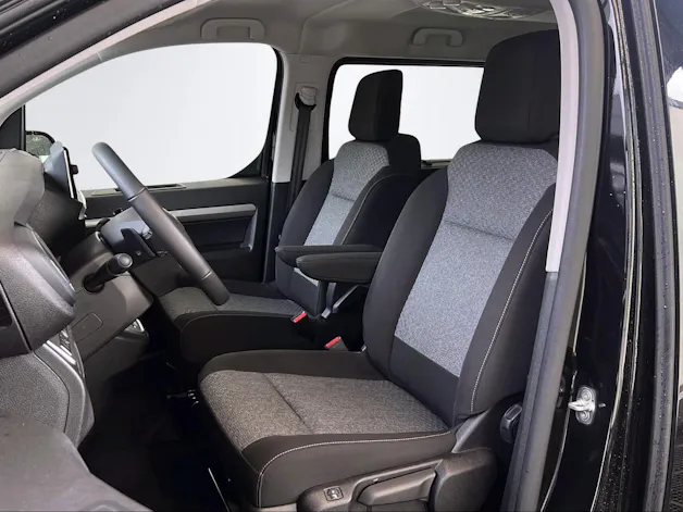 Toyota PROACE Verso L1 2.0 D Trend