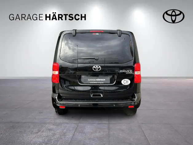 Toyota PROACE Verso L1 2.0 D Trend