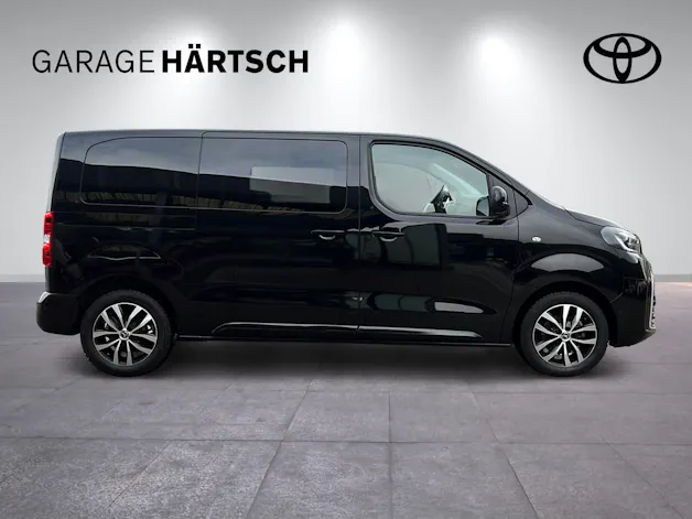 Toyota PROACE Verso L1 2.0 D Trend