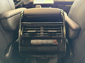 Fahrzeugbild LAND ROVER Range Rover Sport 3.0 I6 300 SE Dynamic