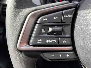 Subaru Crosstrek 2.0i e-Boxer Swiss Plus