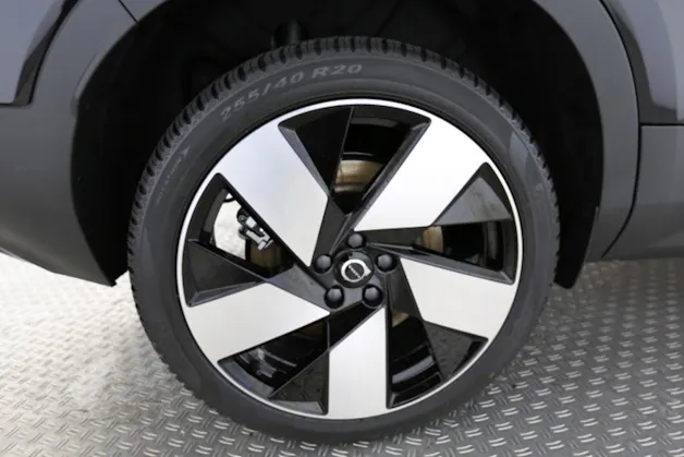 VOLVO EX40 Twin Ultra AWD