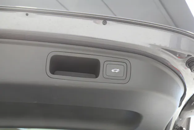 MG S6 EV 77 kWh Luxury 4WD