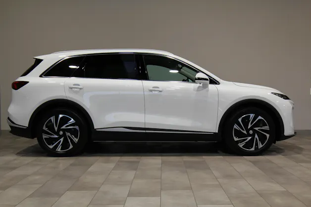 MG S6 EV 77 kWh Luxury 4WD
