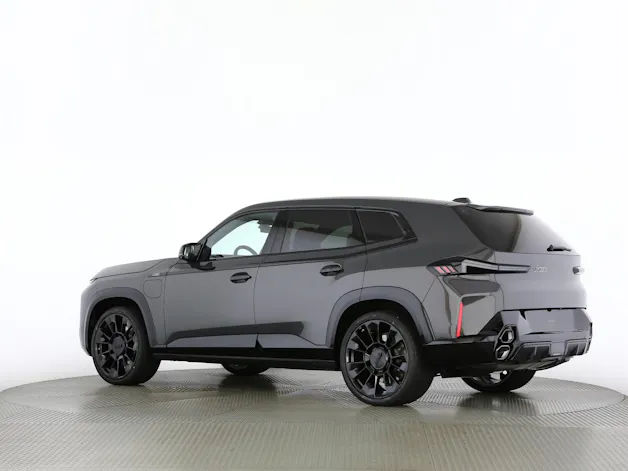 BMW XM 50e Plug-in Hybrid