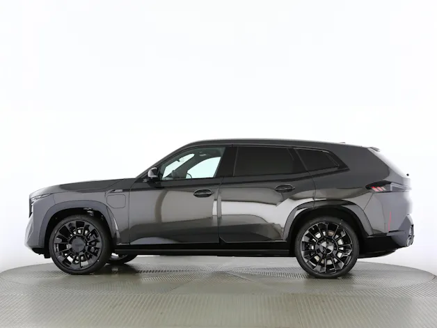 BMW XM 50e Plug-in Hybrid
