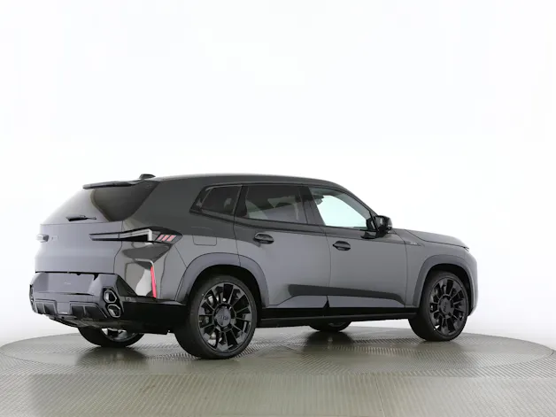 BMW XM 50e Plug-in Hybrid