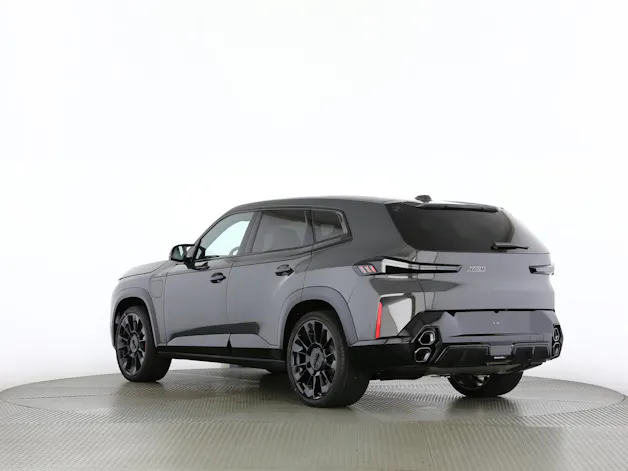 BMW XM 50e Plug-in Hybrid