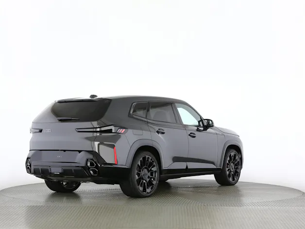 BMW XM 50e Plug-in Hybrid