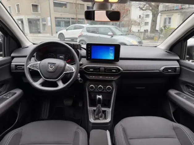 Dacia Sandero 90 Comfort CVT