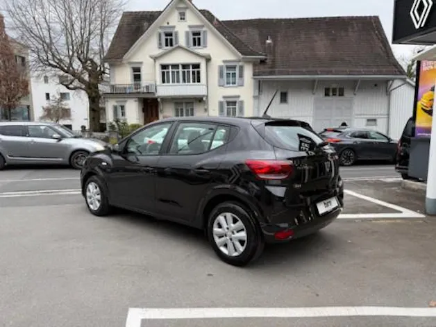 Dacia Sandero 90 Comfort CVT