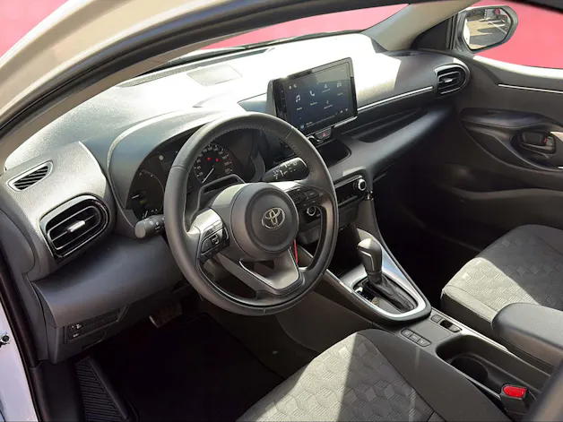 Toyota Yaris 1.5 VVT-i HSD Comfort