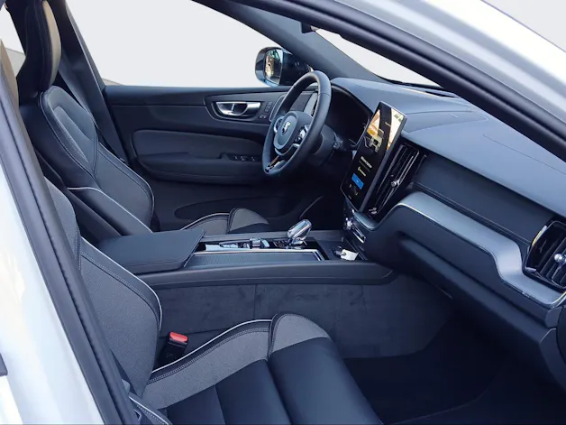 Volvo XC60 2.0 T8 TE Black Edition eAWD