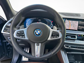 https://vehicle.imgix.net/4234146/757fbad3-5178-4fbd-889e-a04da6d49ee6.jpg