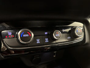 Fahrzeugbild OPEL Corsa 1.2 T Elegance