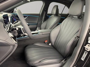 image du véhicule MERCEDES-BENZ E 220 d AMG Line 4matic