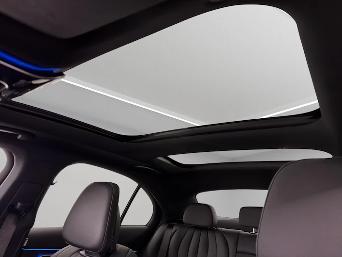 image du véhicule MERCEDES-BENZ E 220