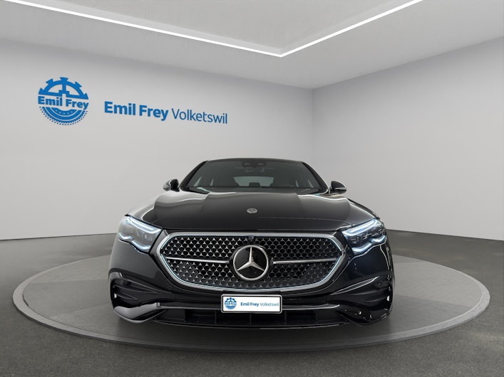 image du véhicule MERCEDES-BENZ E 220