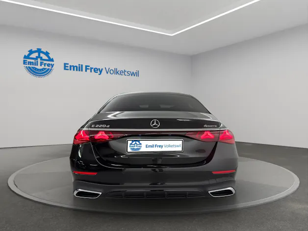Mercedes-Benz E 220 d AMG Line 4matic
