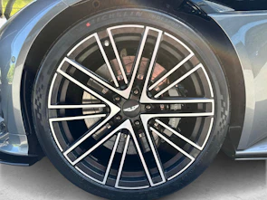 Fahrzeugbild ASTON MARTIN DB12 Volante 4.0 V8 Bi-Turbo
