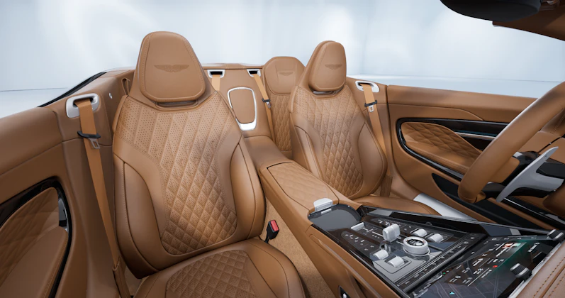 Fahrzeugbild ASTON MARTIN DB12