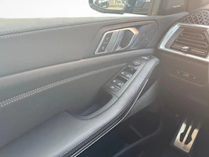 Fahrzeugbild BMW X5 xDrive 40d SAG