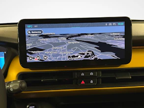 https://vehicle.imgix.net/4234345/81bab14c-6295-44ee-af6b-989bd6d6d60c.jpg