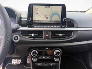 https://vehicle.imgix.net/4234360/bece46ef-1757-4858-b401-77a2f4f038bb.jpg