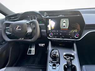 Lexus RZ 550e F Sport