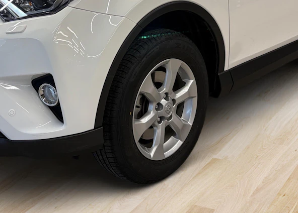 Fahrzeugbild 9 Fahrzeugbild 9