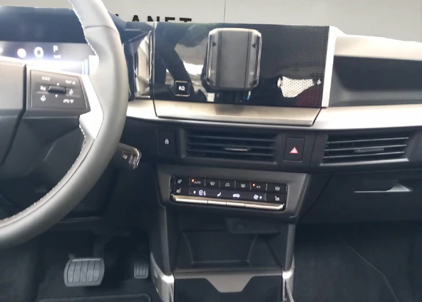 Fahrzeugbild 6 Fahrzeugbild 6