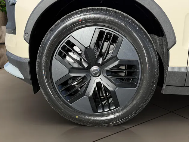Volvo EX30 CC E60 Twin Performance AWD