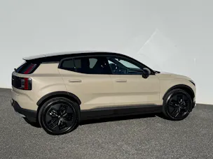 Volvo EX30 CC E60 Twin Performance AWD