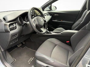 Fahrzeugbild TOYOTA C-HR 1.8 VVTi HSD Trend