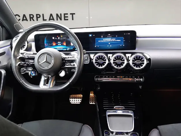Mercedes-Benz A 35 AMG 4matic