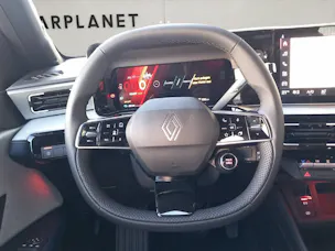 Renault R5 E-Tech Comfort Range Roland Garros